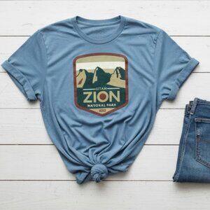 Canyon Landscape National Park Style Graphic T-Shirt Unisex